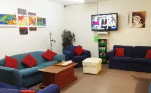 Backpackers Central - 10