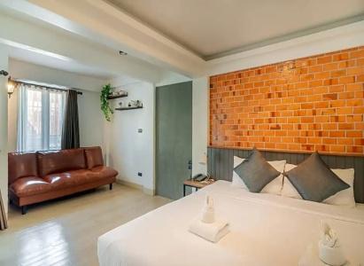 Old City Wall Inn - 197