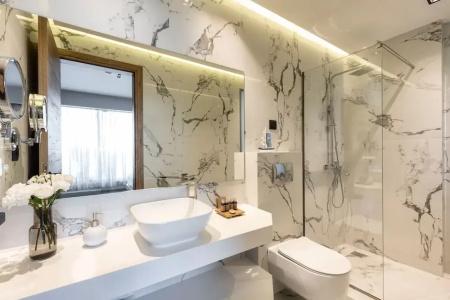 Emily's Luxury Suites - 56