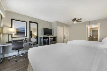 Best Western Pier Point Inn - 53