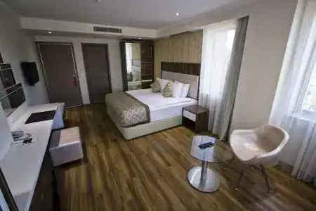 Edis Premier - 3