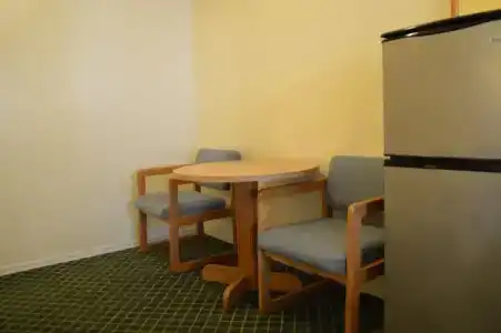 Columbus Motor Inn - 55