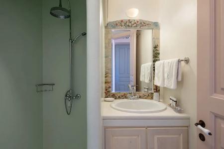 Four Seasons Hydra Luxury Suites - 63