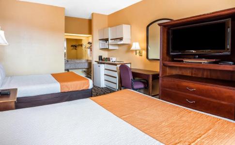 Budgetel Inn and Suites - Fort Gordon - 2