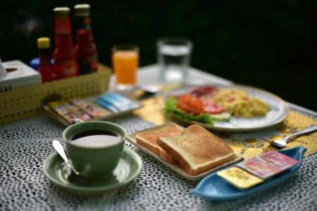 Gold Airport Suites - 12