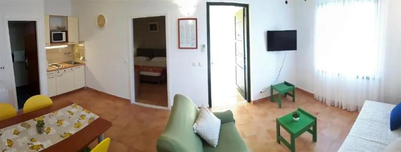 Belvedere - 24