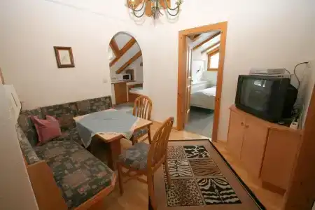 Ferienwohnungen Flörl - 1