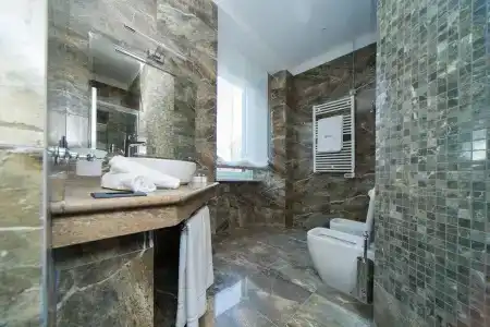 Via Veneto Suites - 9