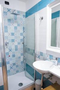 Vittoria Guest House Salerno - 71