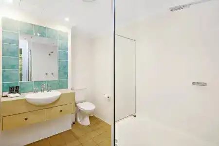 Mantra PortSea - 93