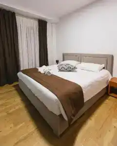 Olivar Tirana - 66