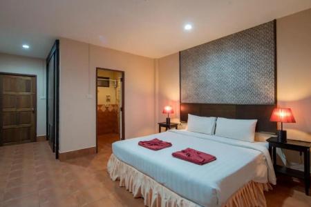 Amarin Patong - 15