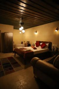 Heritage Cave Inn - 82
