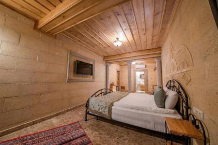 Luxury Cratus Stone Palace - 72