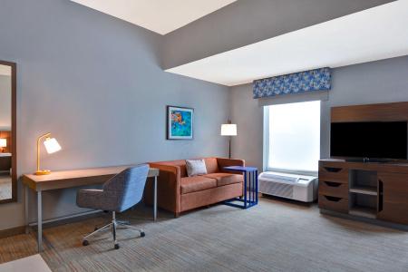 Hampton Inn & Suites/St. Petersburg-Ulmerton Road - 1