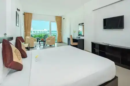 The Sailing Bay Beach Resort - 81