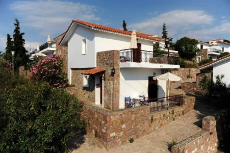 Delfinia & Bungalows - 0
