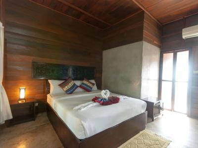 Namkhong Guesthouse and Resort - 4