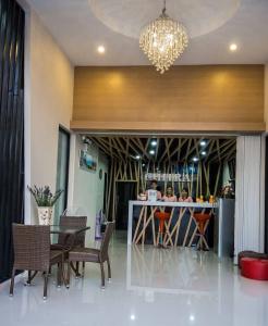 Chitra Suites - 14