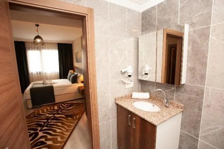 Empula & Residences - 25