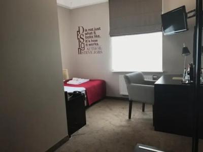Comm Poznań Airport - 9