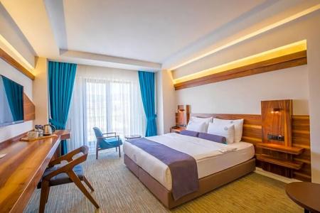 Karpalas City & Spa - 89
