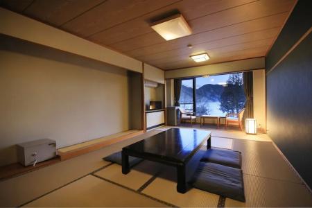 Simplest Nikko - 63