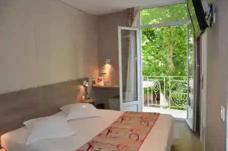 Le Revest - 25