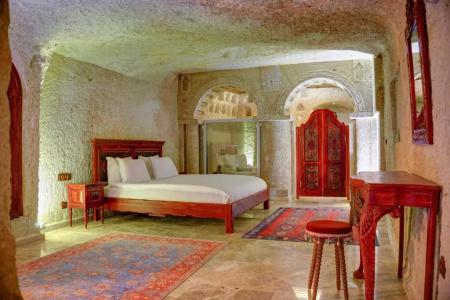 Calypso Cave Suites - 69