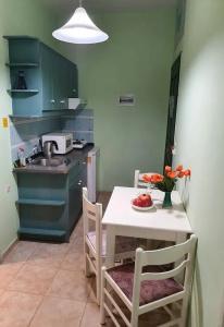 Dioskouroi Apts - 38