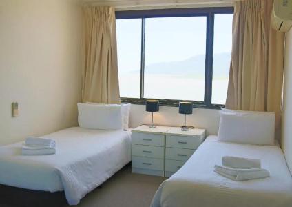 Cairns Aquarius - 69