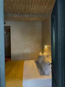 In Gallery & Spa - 102
