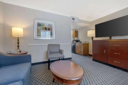 Best Western Plus Marina Shores - 93
