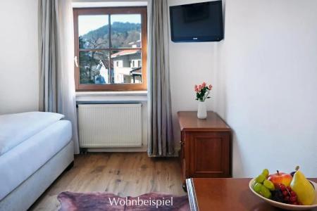 Bayerischer Hof - 23
