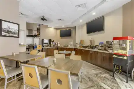 Best Western InnSuites Tucson Foothills & Suites - 29