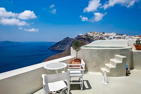 Pantelia Suites - 35