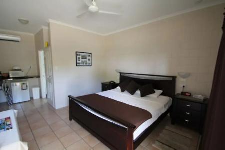 Colonial Rose - 29