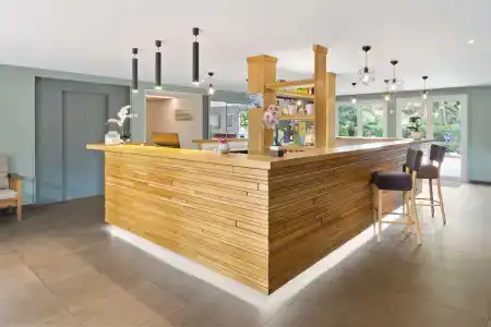 Best Western Plus HyèRes côTe d'Azur - 1