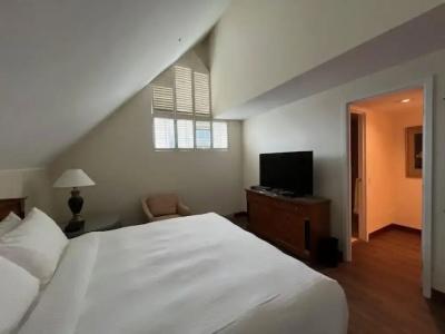 Cambridge Suites - 19
