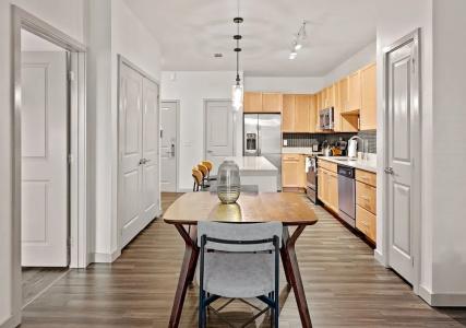 Placemakr Music Row - 43