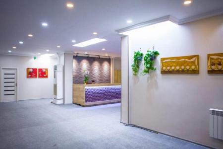 Square Inn - 21