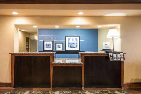 Hampton Inn - Suites-Civic Center - 1
