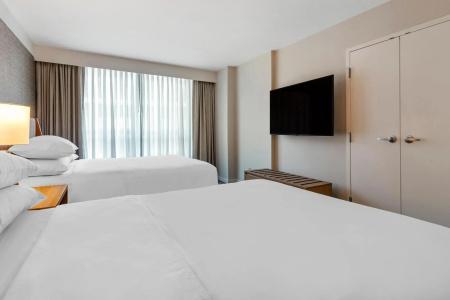 Sheraton Suites Old Town - 18