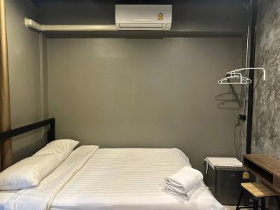 Premier Hostel Chiang Mai - 44