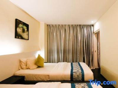 Golden Roof Ampang - 100