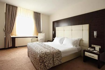 Surmeli Istanbul - 7