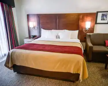 Comfort Inn - 38