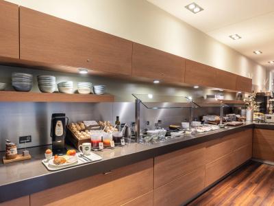ibis Essen Hauptbahnhof - 26