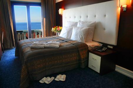 Paradise Island - 3
