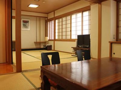 Livemax Iyomishima - 72
